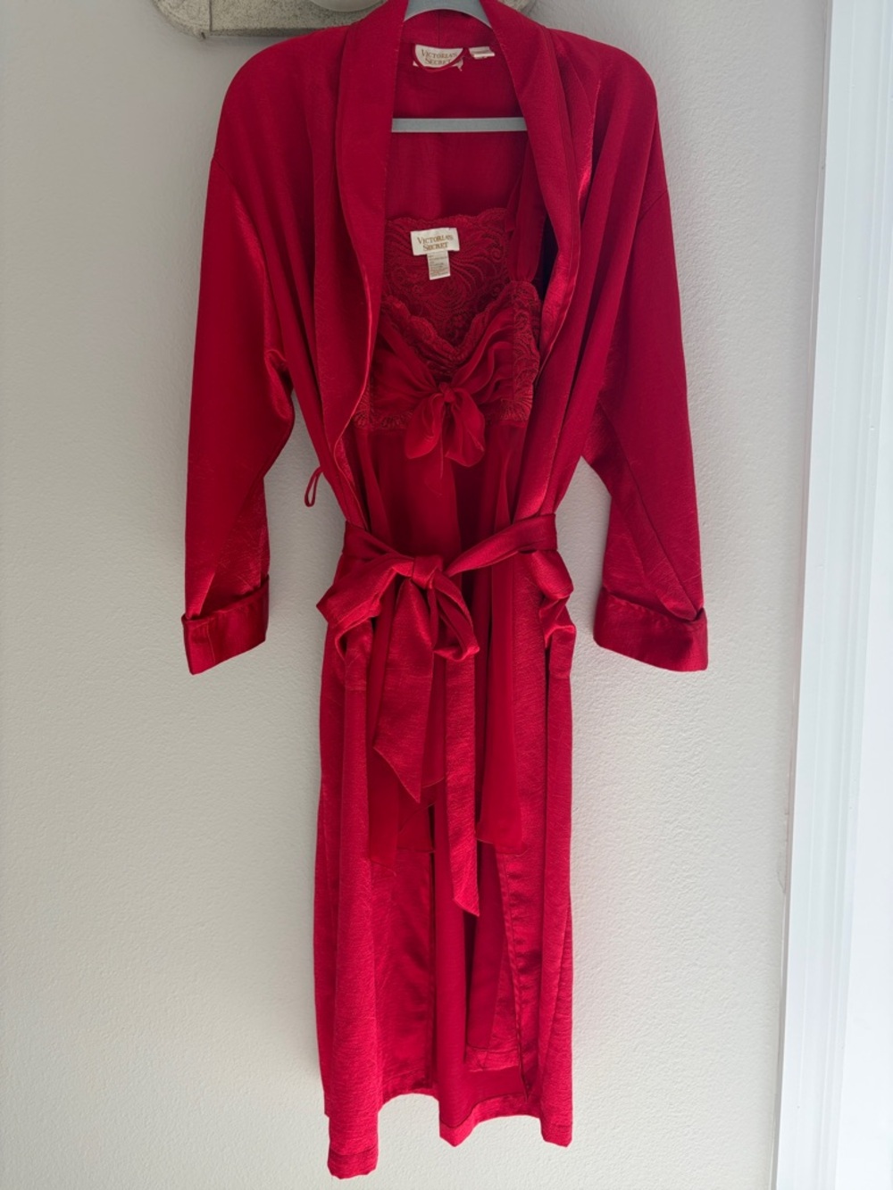 Victoria’s Secret Gold Label Red Satin Robe + Lace Babydoll Set Size M